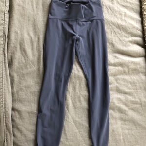 Lululemon blue mesh leggings
